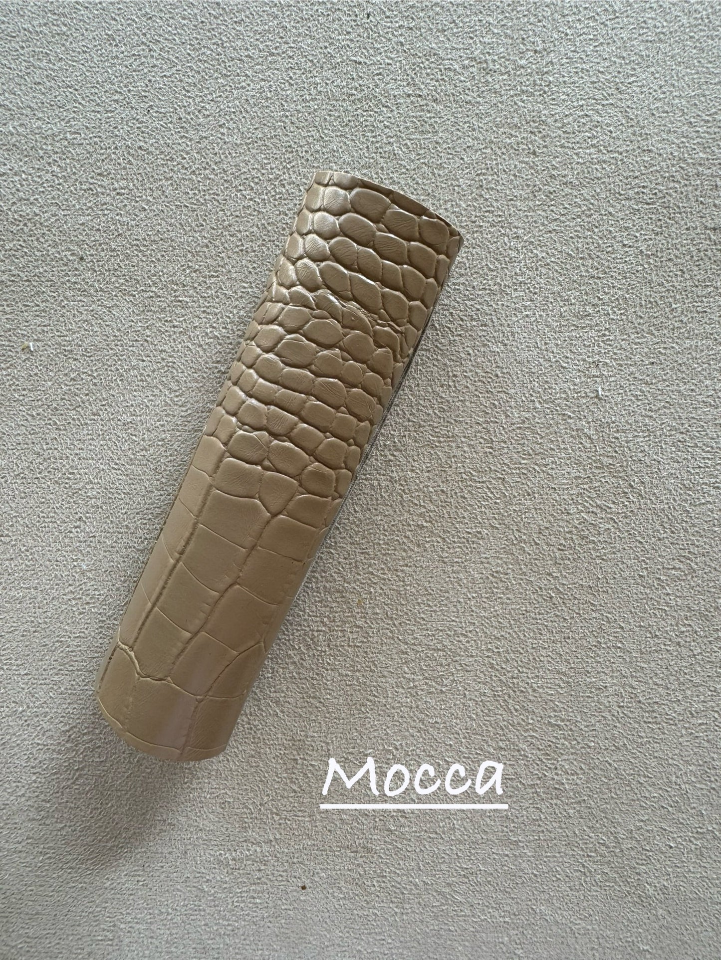 Thick Croco